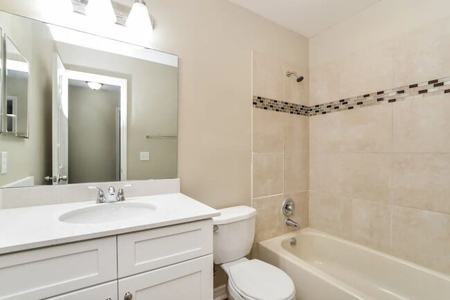 Building Photo - 3828 Janie Ct