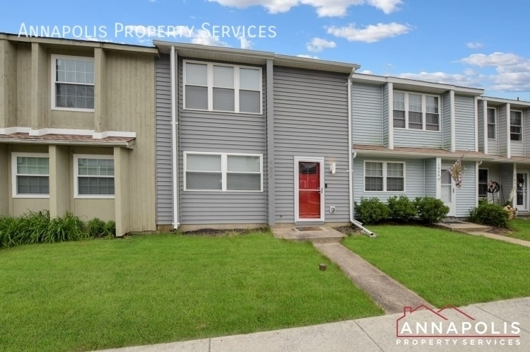 Primary Photo - 1658 woodtree court east
