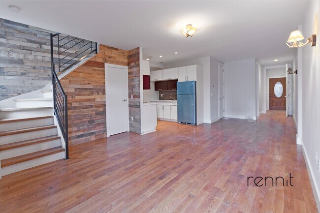 Foto del edificio - Van Buren St