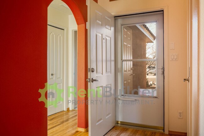Foto del edificio - CALL US TODAY AT (505) 808-6467 TO SCHEDUL...