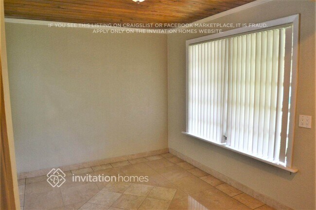 Foto del edificio - 6460 Grant Ct