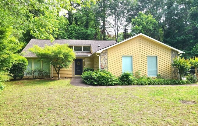 Foto del edificio - 2228 N Woods Ct