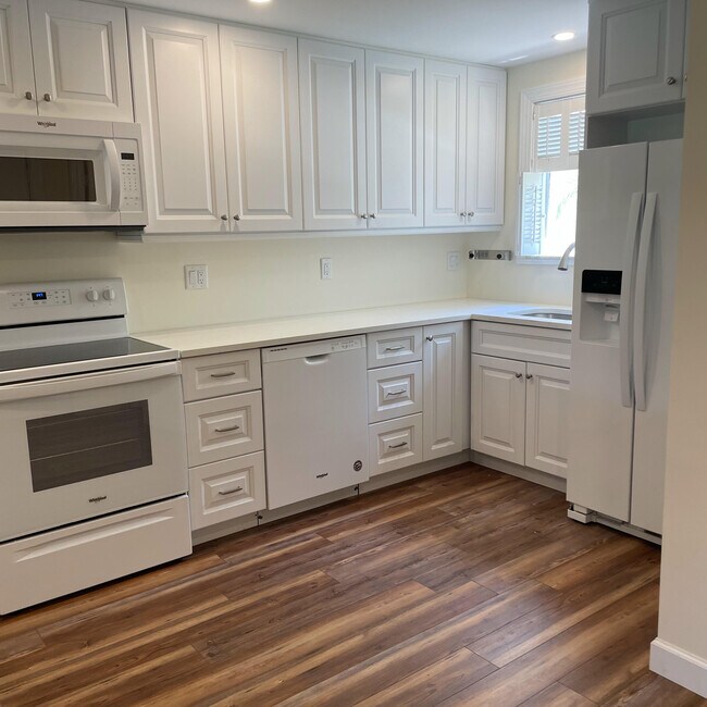 Foto del edificio - 5111 SE Miles Grant Rd