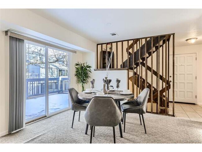 Foto del edificio - 15065 E Louisiana Dr