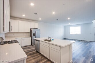 Building Photo - 266 Walsh Peak Ave
