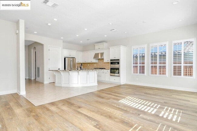 Building Photo - 1928 Barbaresco Ln