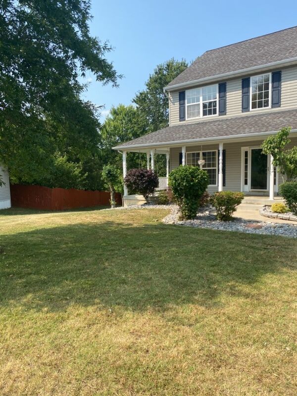 Foto del edificio - 1008 Black Oak Ct