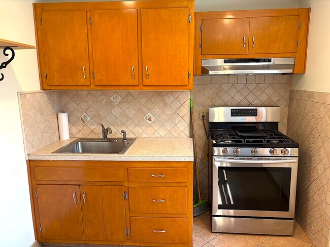 Foto del edificio - 314 Webster Ave