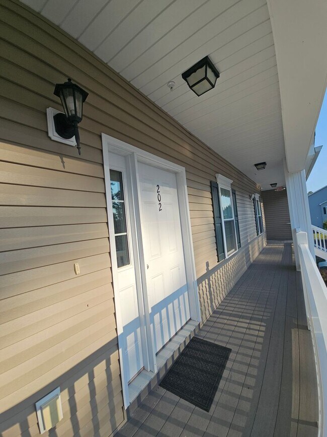 Building Photo - 949 Jackline Pl