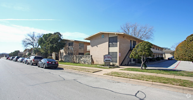 Building Photo - Taj Mahal Apartments