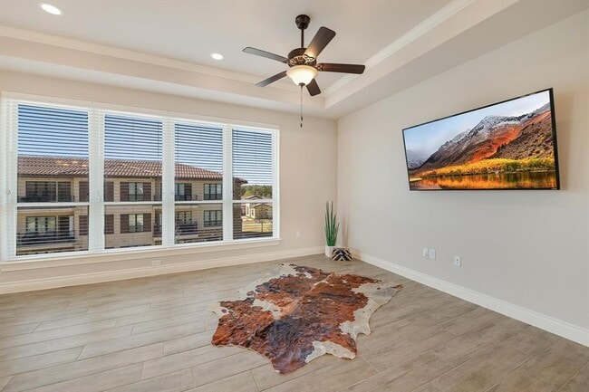 Building Photo - 104 Bella Toscana Ave