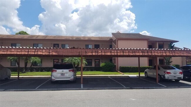 Building Photo - 128 Lakeside Dr