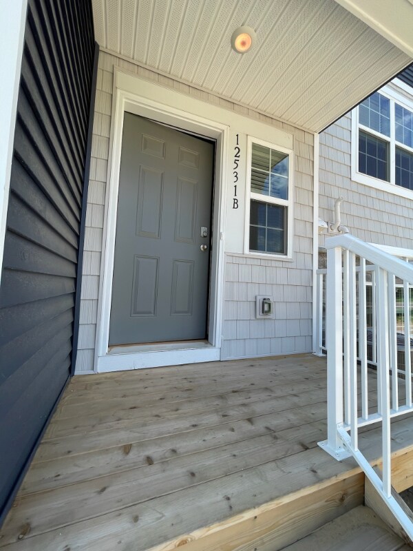 Primary Photo - 12531 Harpers Ct NE