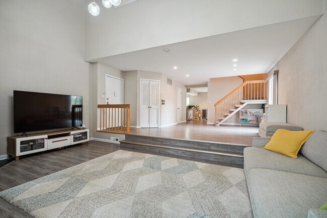 Foto del edificio - 384 Whimbrel Ln