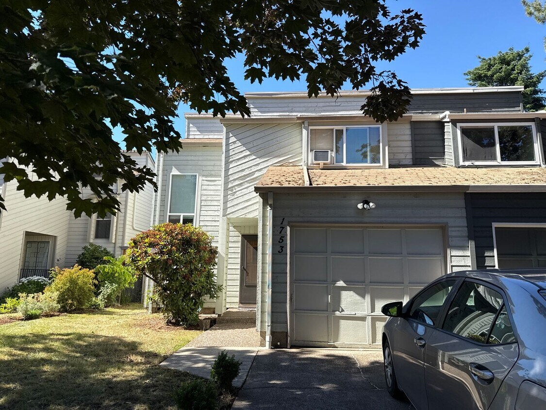 Foto principal - close to OSU, brand new carpet and floorin...