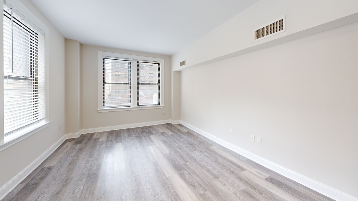 Photo - Rittenhouse Row Apartments