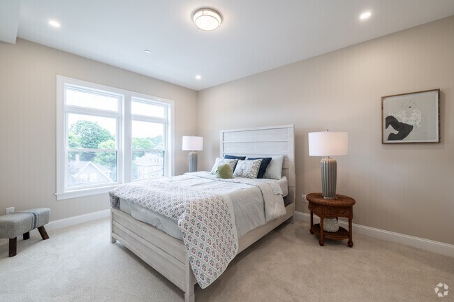 1BR, 1BA - 715F - Bedroom - Natick Corner