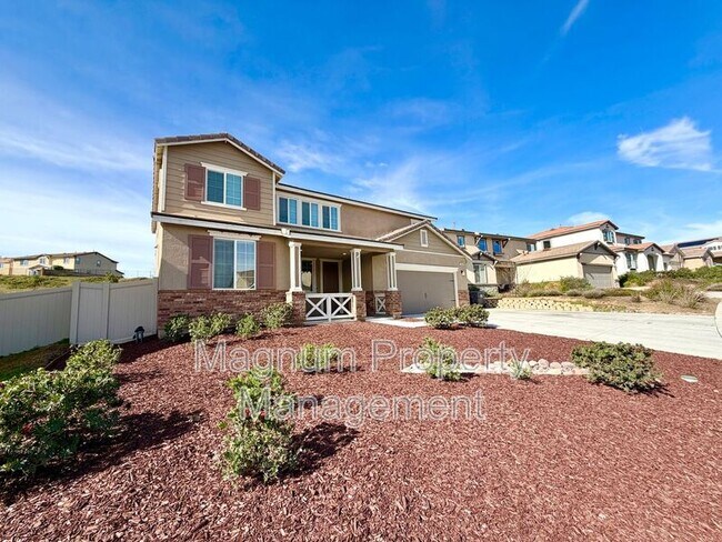 Foto del edificio - 34124 Thistlewood Ave