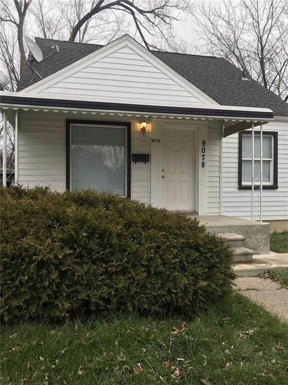 Primary Photo - 9078 Minock St