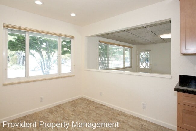 Building Photo - 3 br, 2 bath House - 3245 Riddle Road