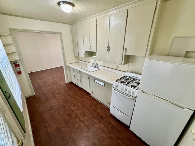 Foto del edificio - Pet-Friendly Duplex Unit Close To OSU