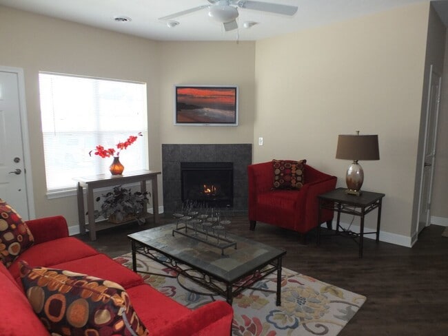 Interior Photo - Villas of Fox Hollow