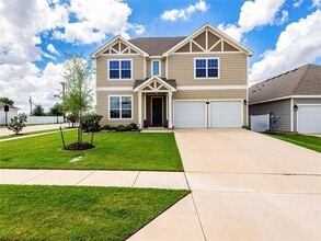 Building Photo - 8998 Delway Dr