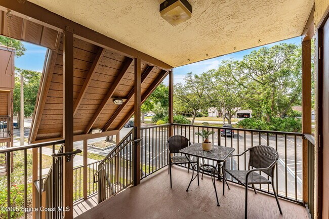 Foto del edificio - 7814 Shadowood Dr