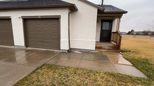 Building Photo - 211 Wilder Ct