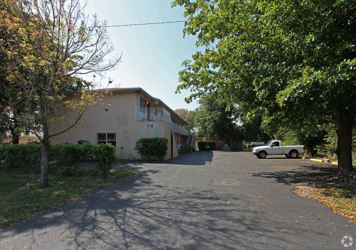 Foto del edificio - 518 SW 2nd St
