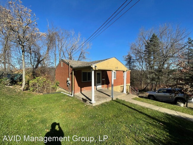 Foto del edificio - 3 br, 2 bath House - 234 Bramble St