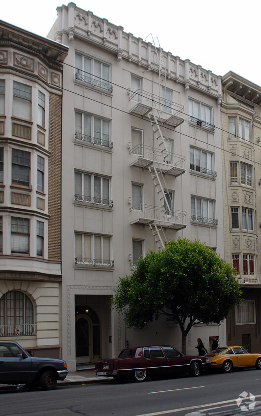 Primary Photo - Claremont Apartments