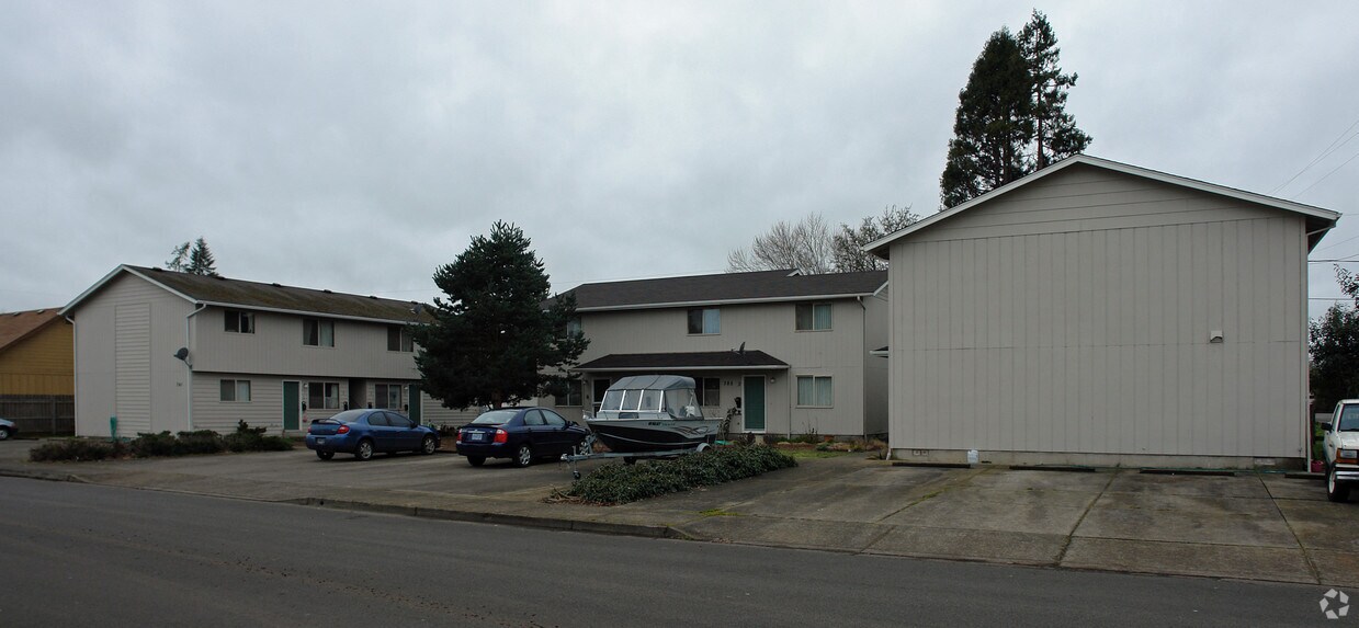 Foto principal - 741-785 Cedar St