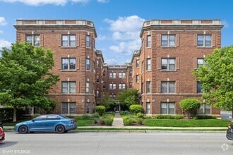 Building Photo - 56 Forest Ave