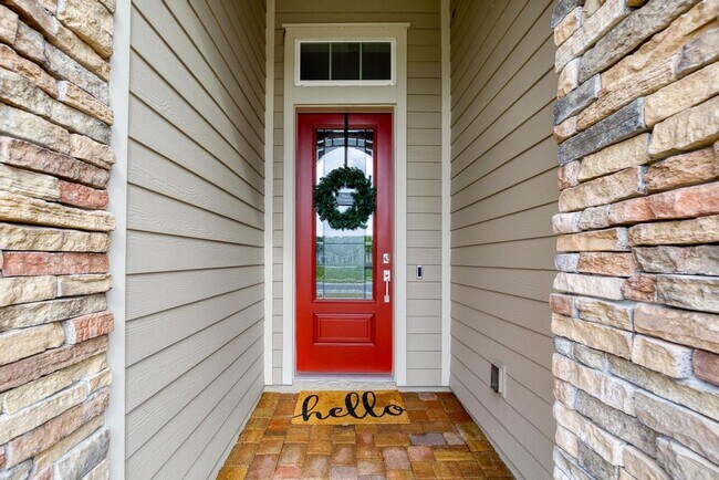 Building Photo - 307 Brybar Dr