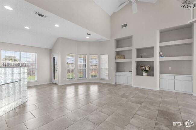 Building Photo - 5510 Long Leaf Dr