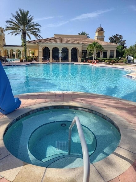 Building Photo - 209 Bella Vista Terrace