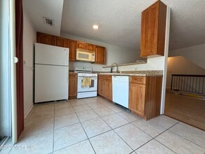 Building Photo - 1113 Scarlet Oak Ave
