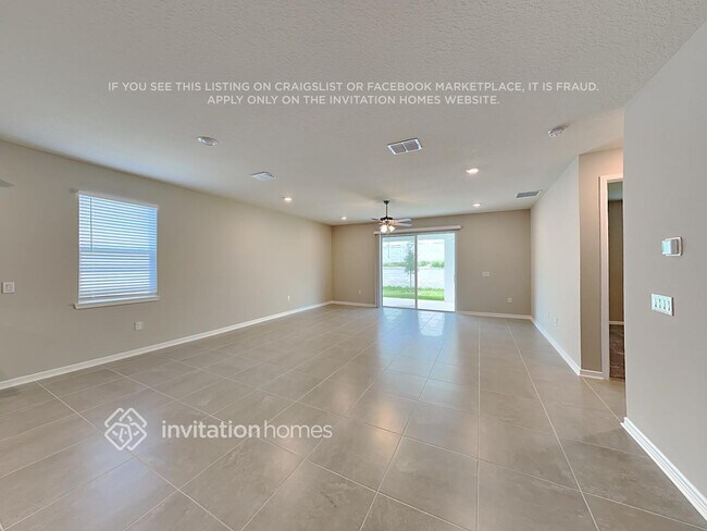 Foto del edificio - 7618 Taormina Wy