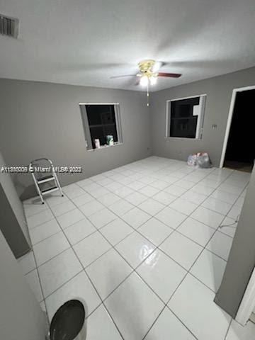 Foto del edificio - 2501 Taylor St