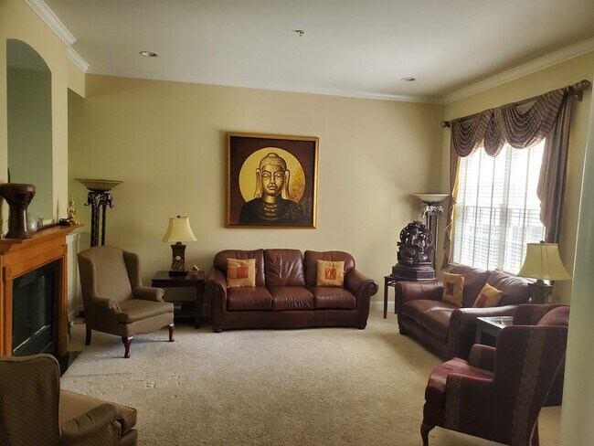 Formal Living - 133 Whiteland Hills Cir