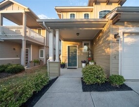 Building Photo - 6224 Mary Lewis Dr Building Photo - 6224 Mary Lewis Dr