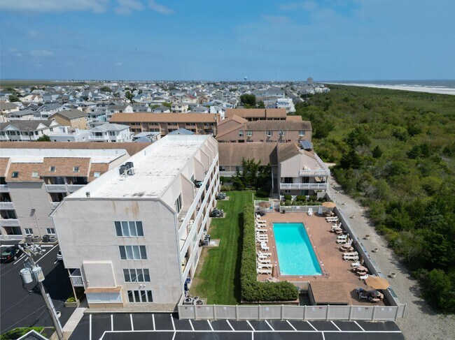 Foto del edificio - 323 44th St S