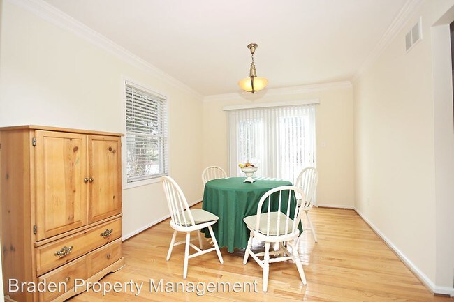 Foto del edificio - 3 br, 2 bath House - 3033 Colonial Drive
