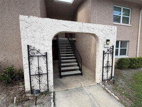 Building Photo - 1167 Calle Del Rey