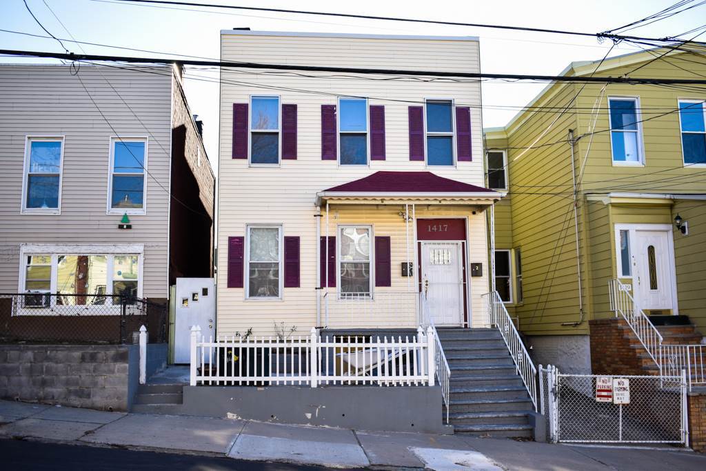Primary Photo - 1417 11th St
