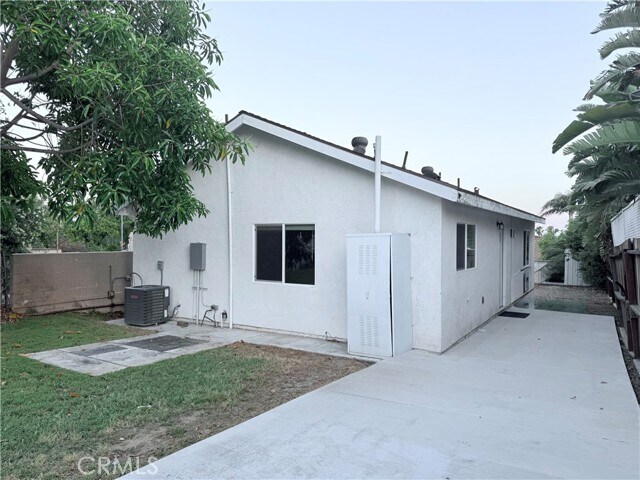 Foto principal - 512 W 21st St