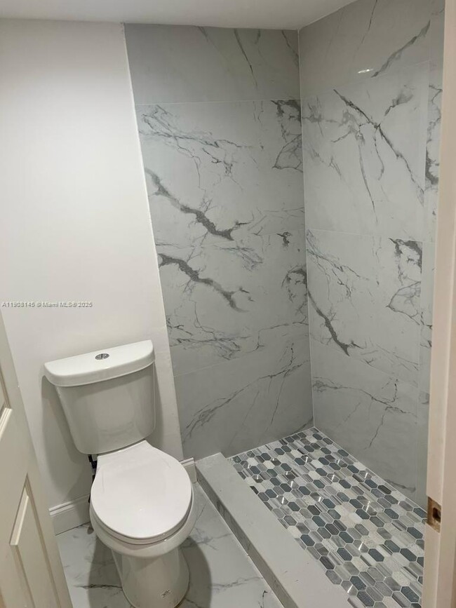 Foto del edificio - 8305 SW 152nd Ave