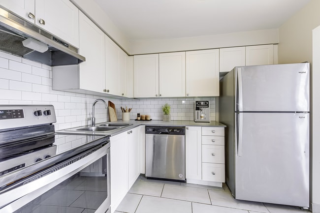 Building Photo - Cambridge Park Apartments