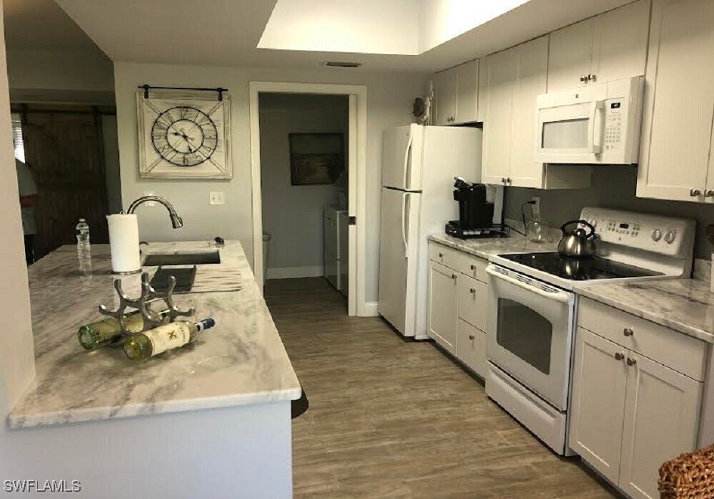 Foto principal - 64 4th St